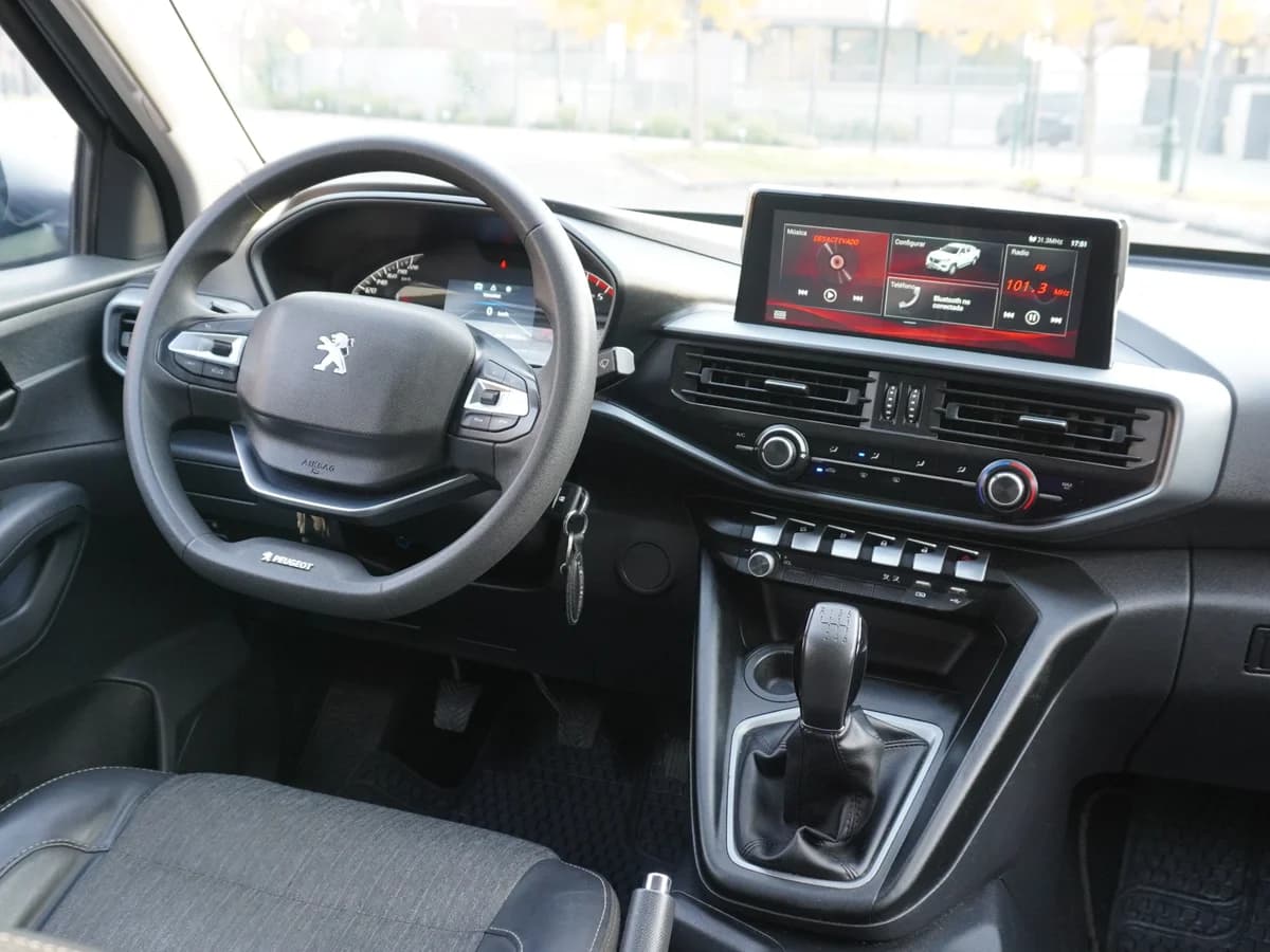 PEUGEOT Landtrek ACTIVE 1.9 HDI 150 4X2 2023 - Imagen 17