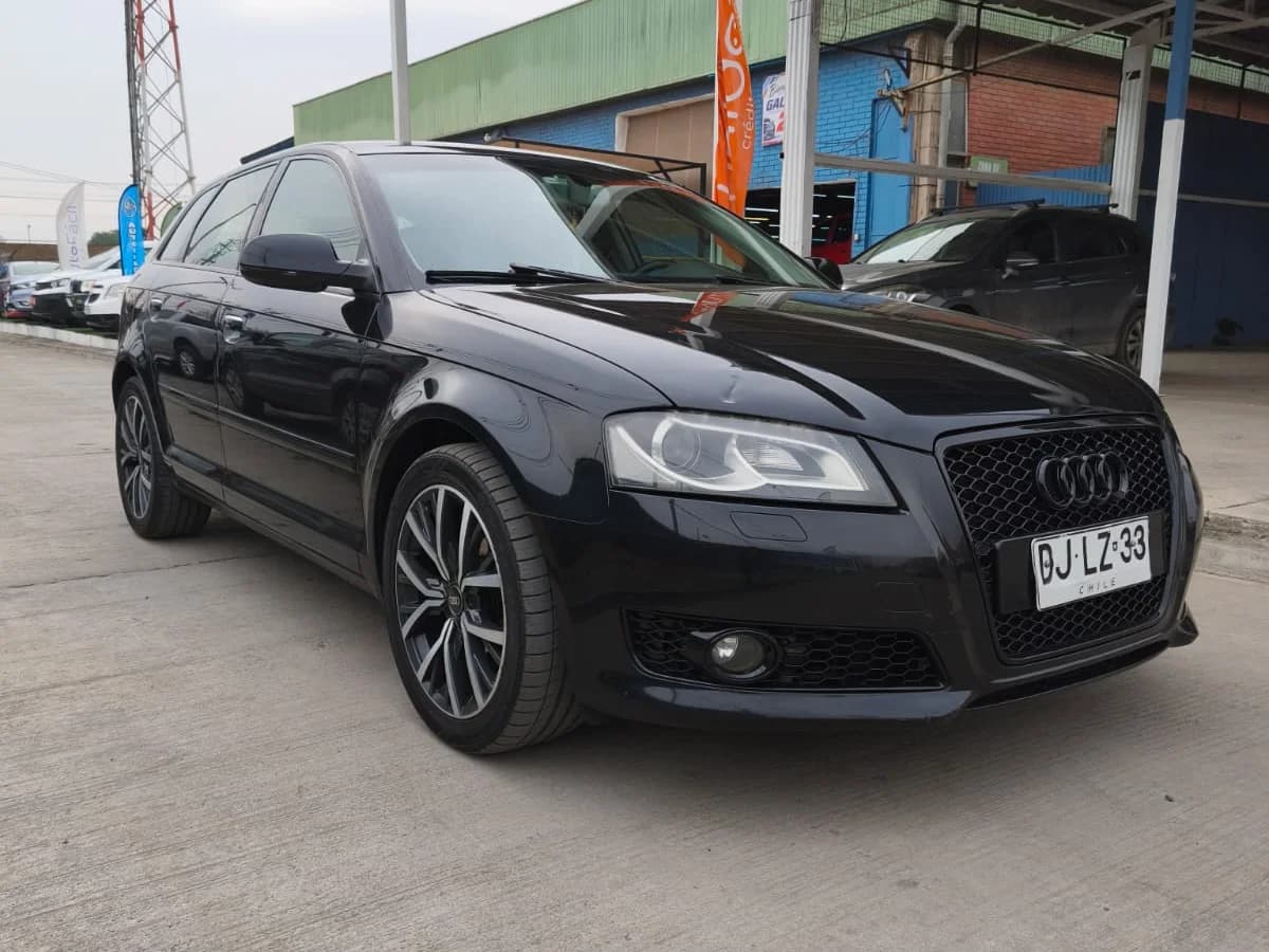 AUDI A3 1.8 T SPORTBACK 4X2 MT 5P 2012 - Imagen 1