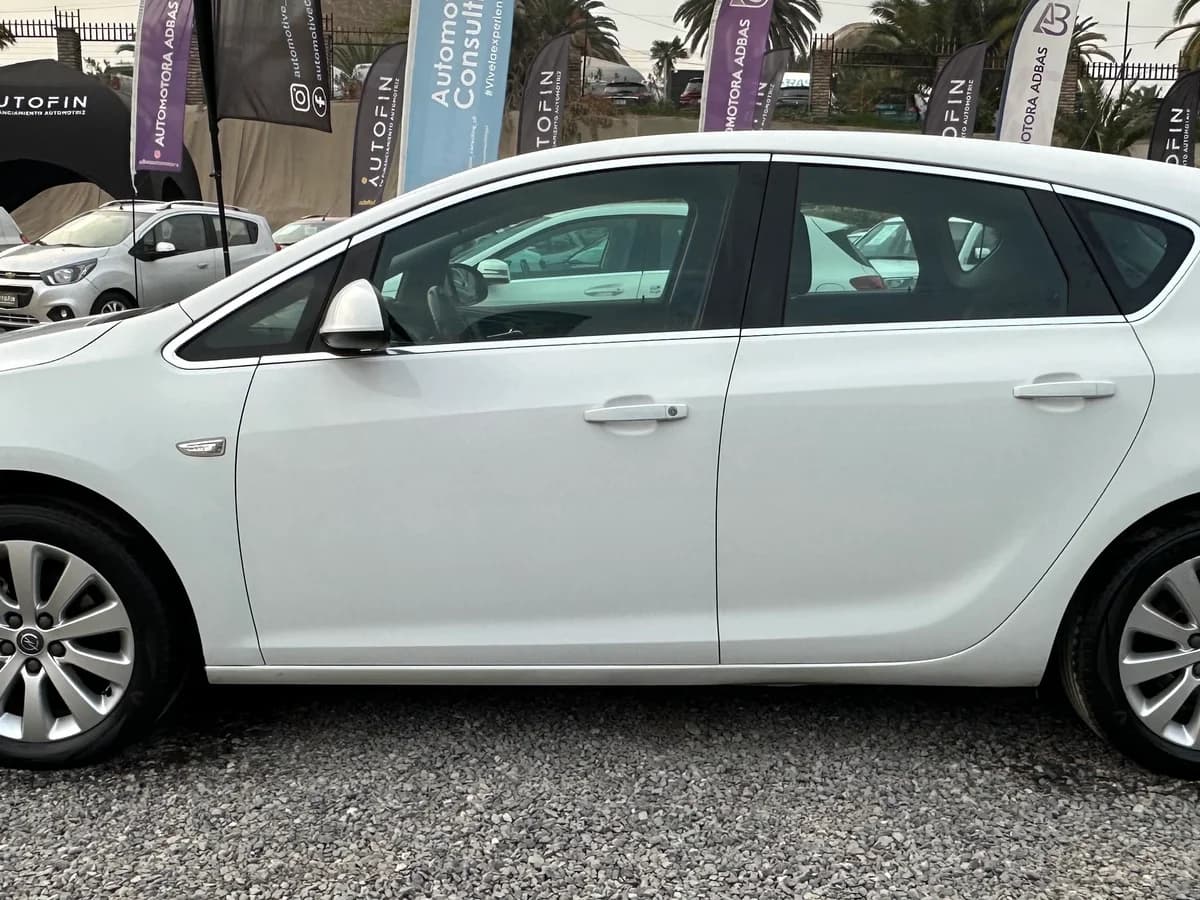 OPEL ASTRA HB 1.6 TURBO ENJOY R HB 1.6 TURBO ENJOY R 2015 - Imagen 24