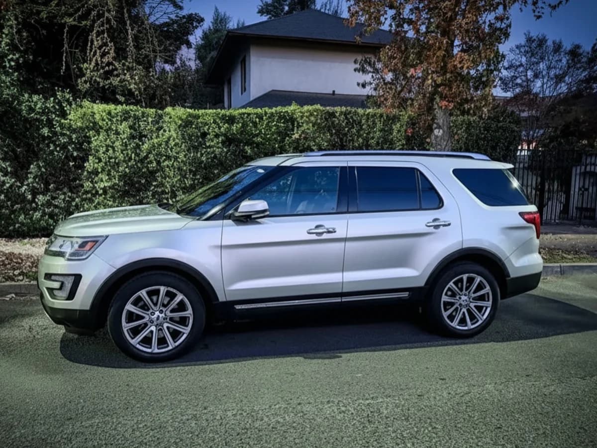 FORD EXPLORER LIMITED ECOBOOST 2.3L 4X4 AUT 2.3 LIMITED ECOBOOST 4X2 AT 5P 2017 - Imagen 2