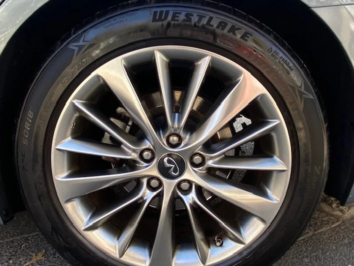 INFINITI Q50 2.0 Turbo. cuero 2018 - Imagen 9