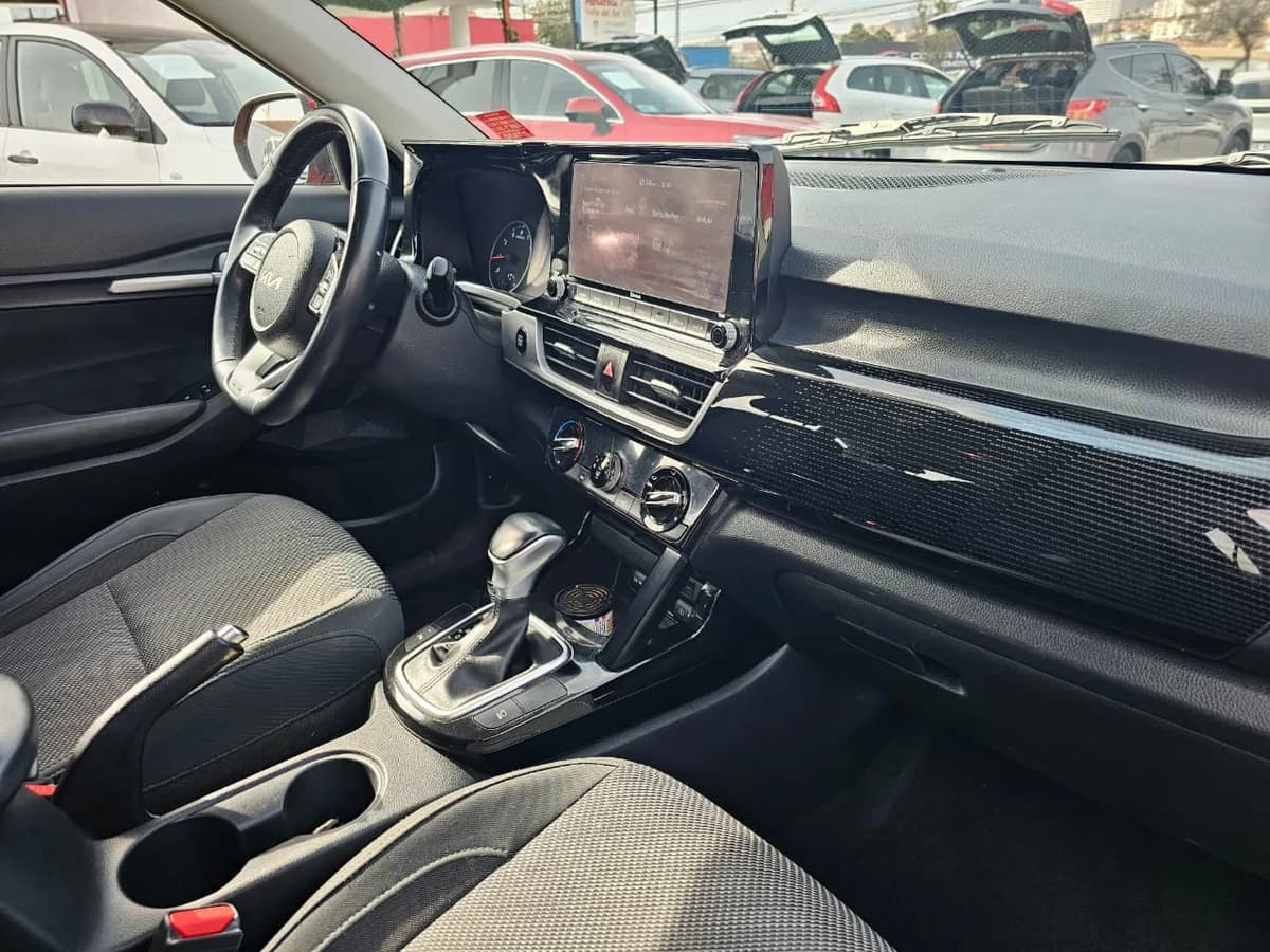 KIA SELTOS MPI 1.6 AUT at 2022 - Imagen 10
