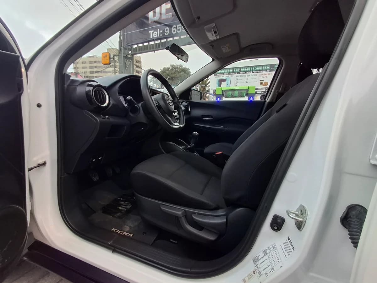NISSAN KICKS ADVANCE 1.6 1.6 2023 - Imagen 9