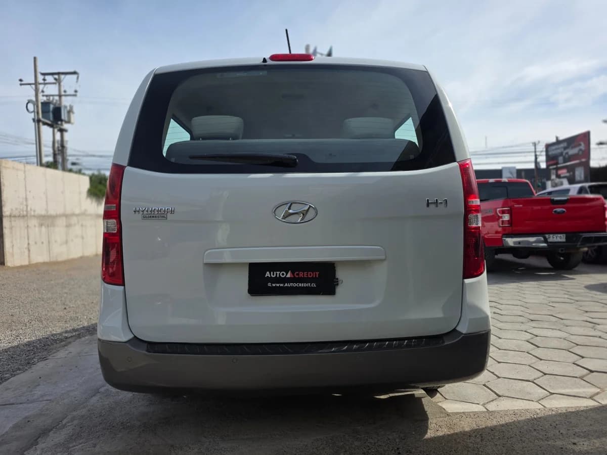 HYUNDAI H1 FG CRDI GL 2.5 MEC 2019 - Imagen 3
