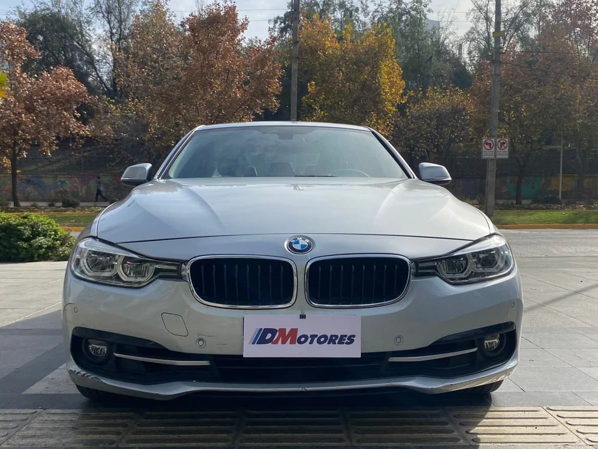 BMW 320I 2.0 AT Limousine 2017 - Imagen 2
