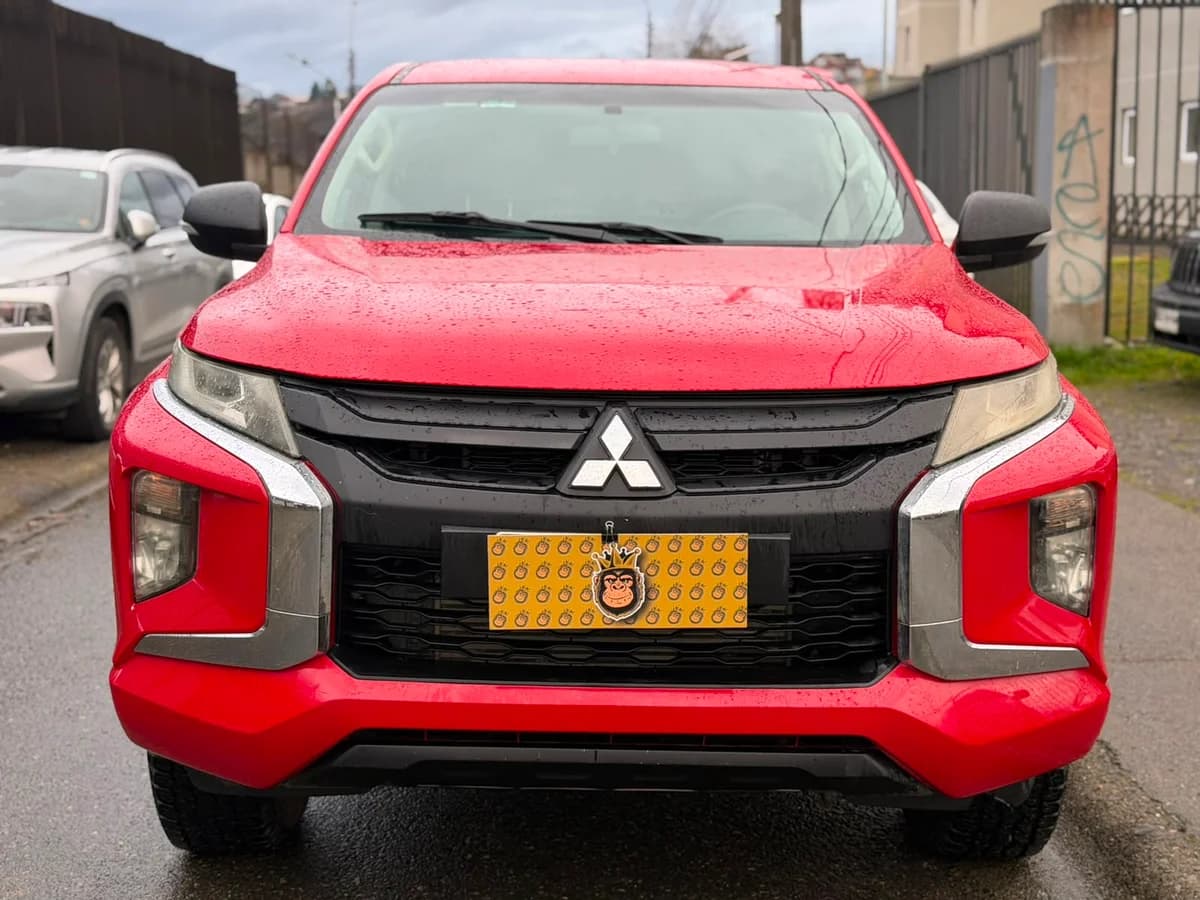 MITSUBISHI l200 KATANA CRT 4X2 2.4 2022 - Imagen 2