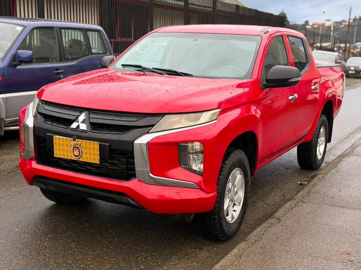 MITSUBISHI l200 KATANA CRT 4X2 2.4 2022 - Imagen 3