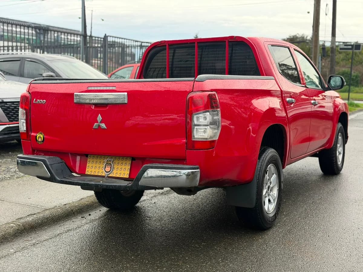 MITSUBISHI l200 KATANA CRT 4X2 2.4 2022 - Imagen 6