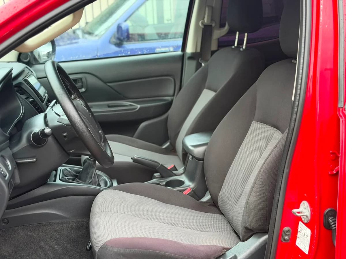 MITSUBISHI l200 KATANA CRT 4X2 2.4 2022 - Imagen 9