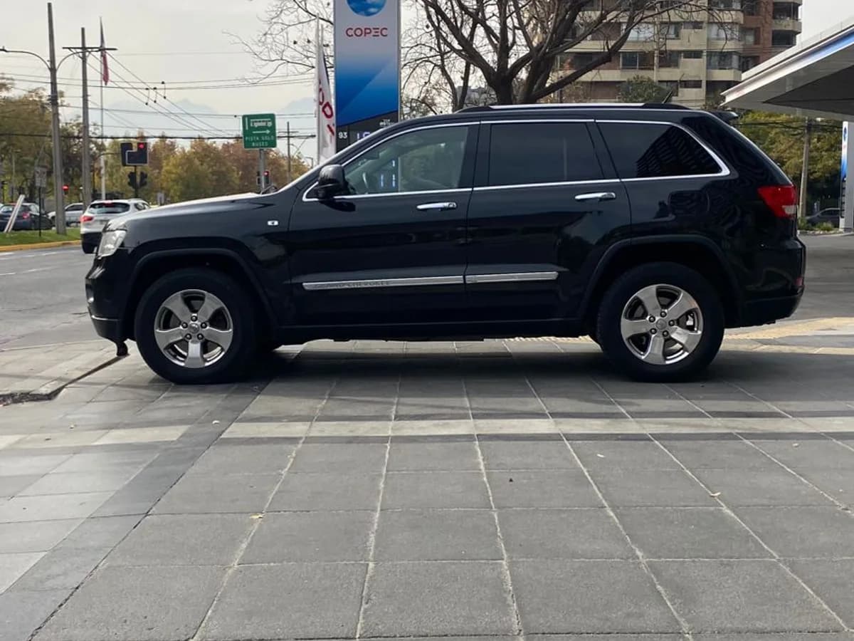 JEEP GRAND CHEROKEE LIMITED 3.0 AUT 4WD CRD 2013 - Imagen 7