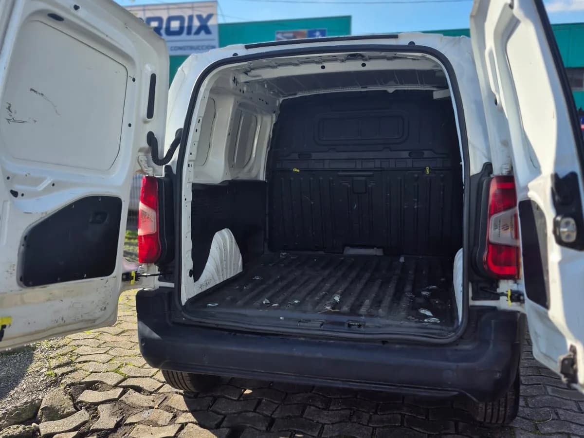 CITROEN Berlingo 1.6 2021 - Imagen 12