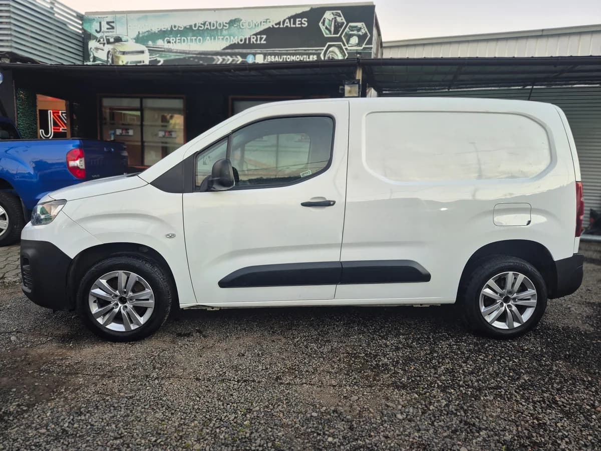 CITROEN Berlingo 1.6 HDI 92CV FURGÓN 2021 - Imagen 3