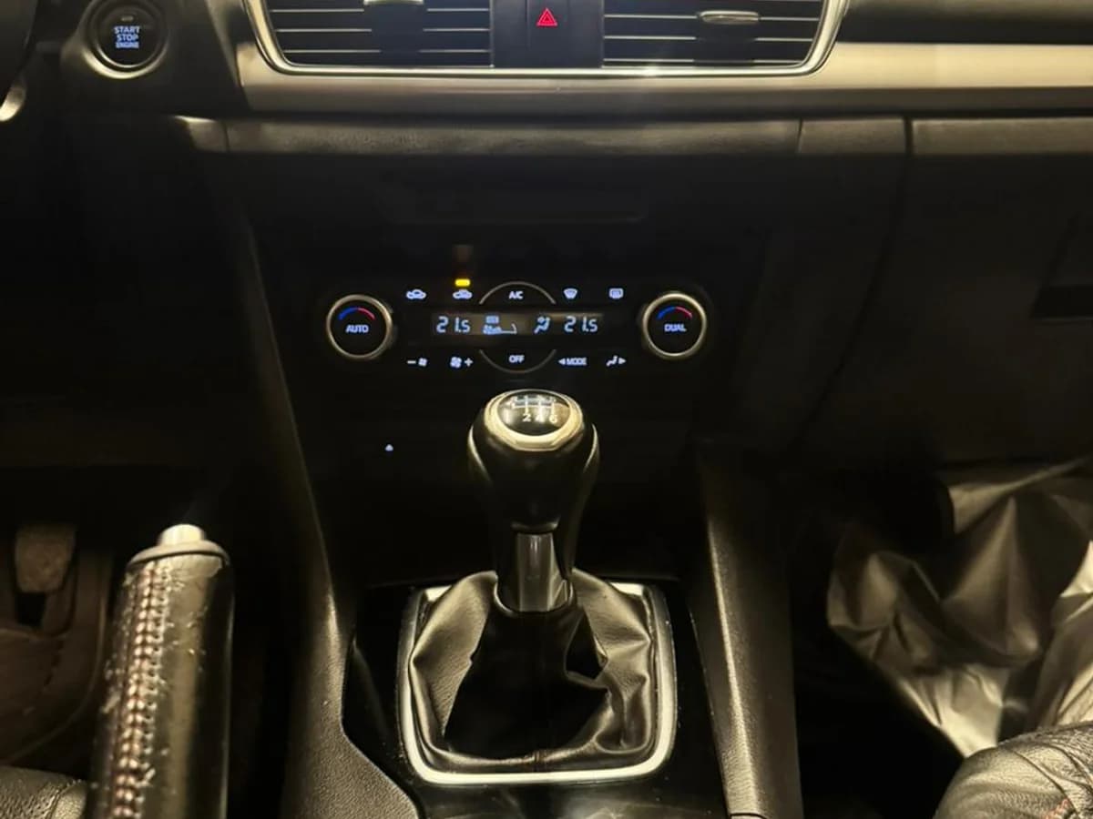 MAZDA 3 GT Sport 2.5 Skyactiv-G BOSE 2026 - Imagen 12