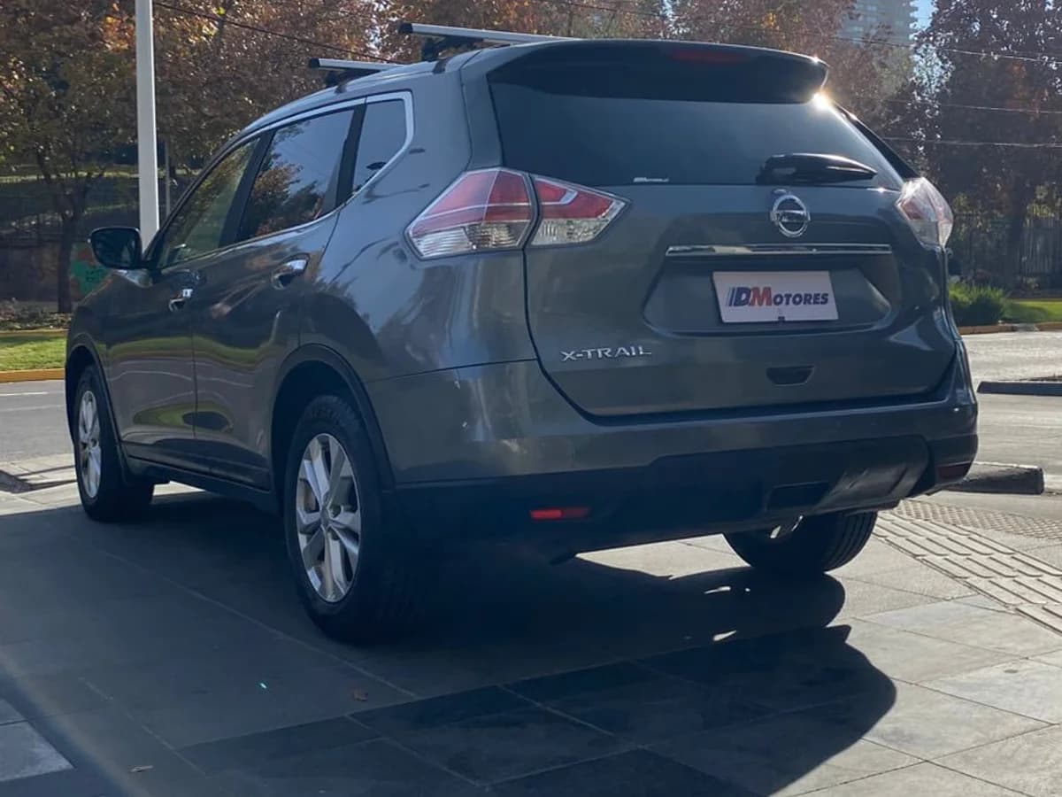 NISSAN X TRAIL SENSE 2.5 AUT 7A 2018 - Imagen 9