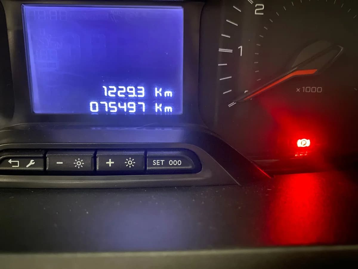 PEUGEOT PARTNER L1 BLUE HDI 100 1.5 6MT 2024 - Imagen 10
