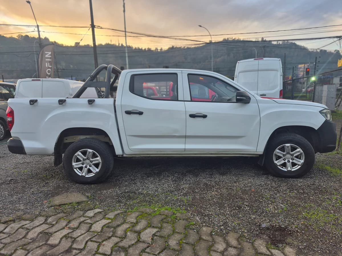 MAXUS T60 DCAB 4X2 2.8 2.8 2023 - Imagen 3