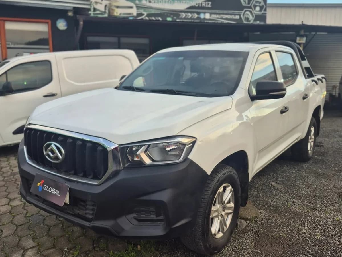 MAXUS T60 DCAB 4X2 2.8 2.8 2023 - Imagen 4