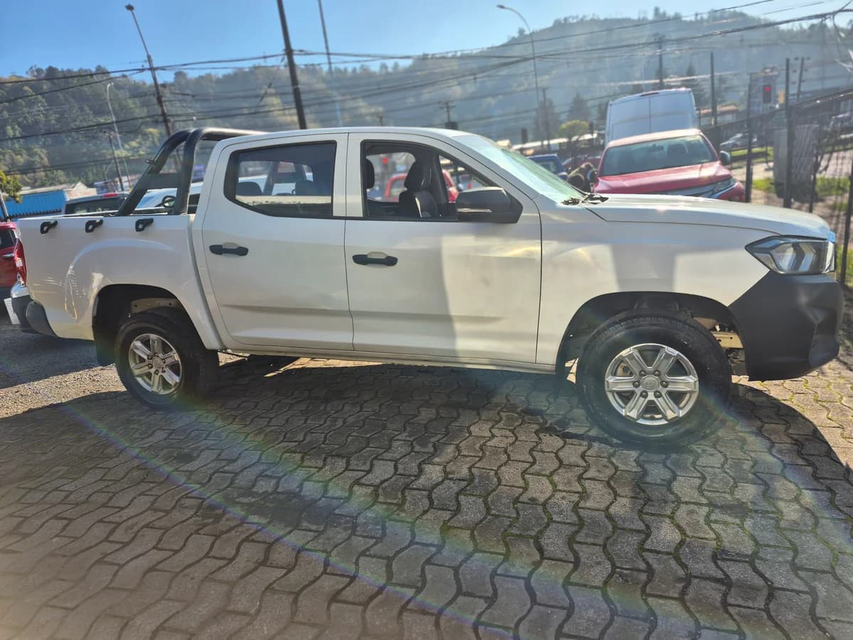 MAXUS T60 DCAB 4X2 2.8 2.8 2023 - Imagen 3