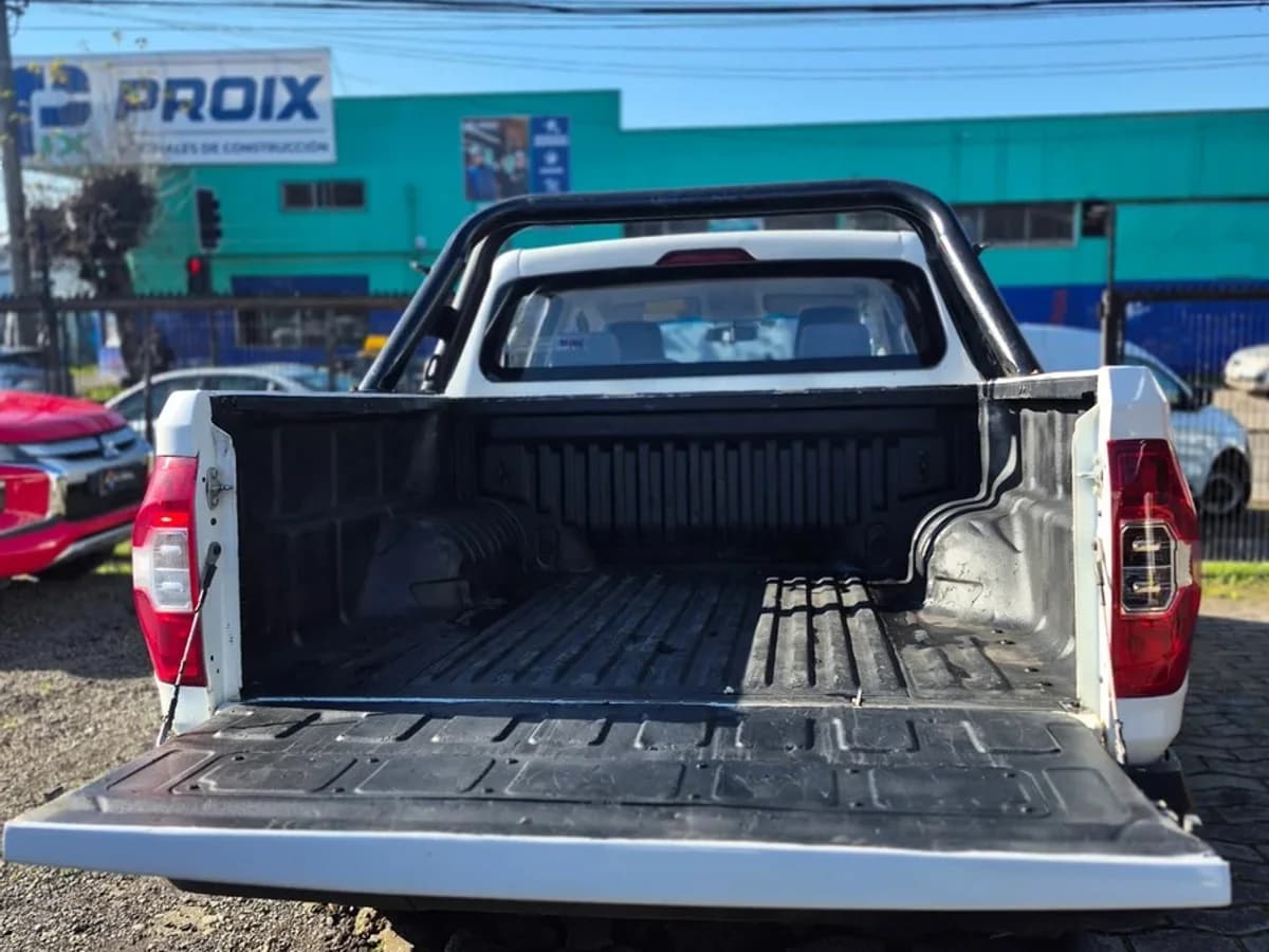 MAXUS T60 DCAB 4X2 2.8 2.8 2023 - Imagen 7