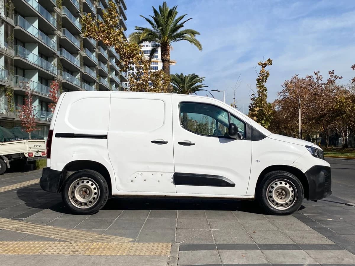 PEUGEOT PARTNER HDI 1.6 L1 90HP MT 5P 2022 - Imagen 5