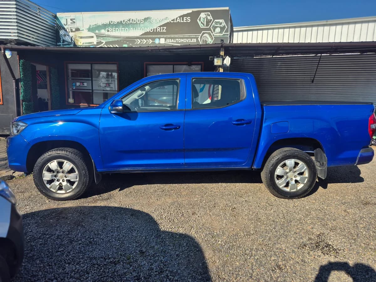 MAXUS T60 DCAB 4X2 2.8 2.8 2022 - Imagen 1