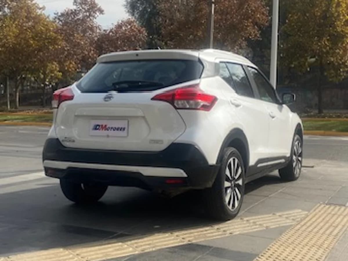 NISSAN KICKS ADVANCE 1.6 MT 2017 - Imagen 9