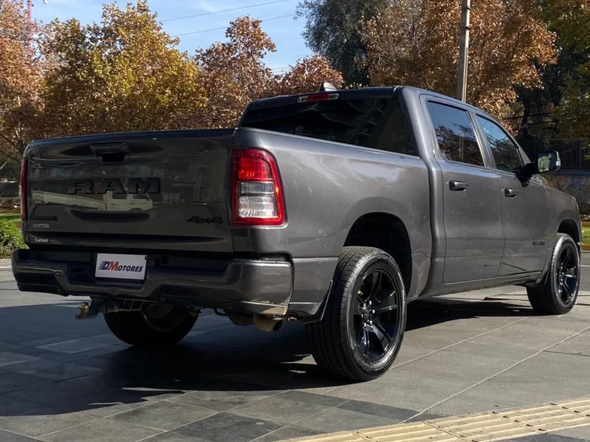 RAM 1500 QUAD CAB SLT DCAB 4X4 3.6 AUT BIGHORN 4P 2021 - Imagen 5