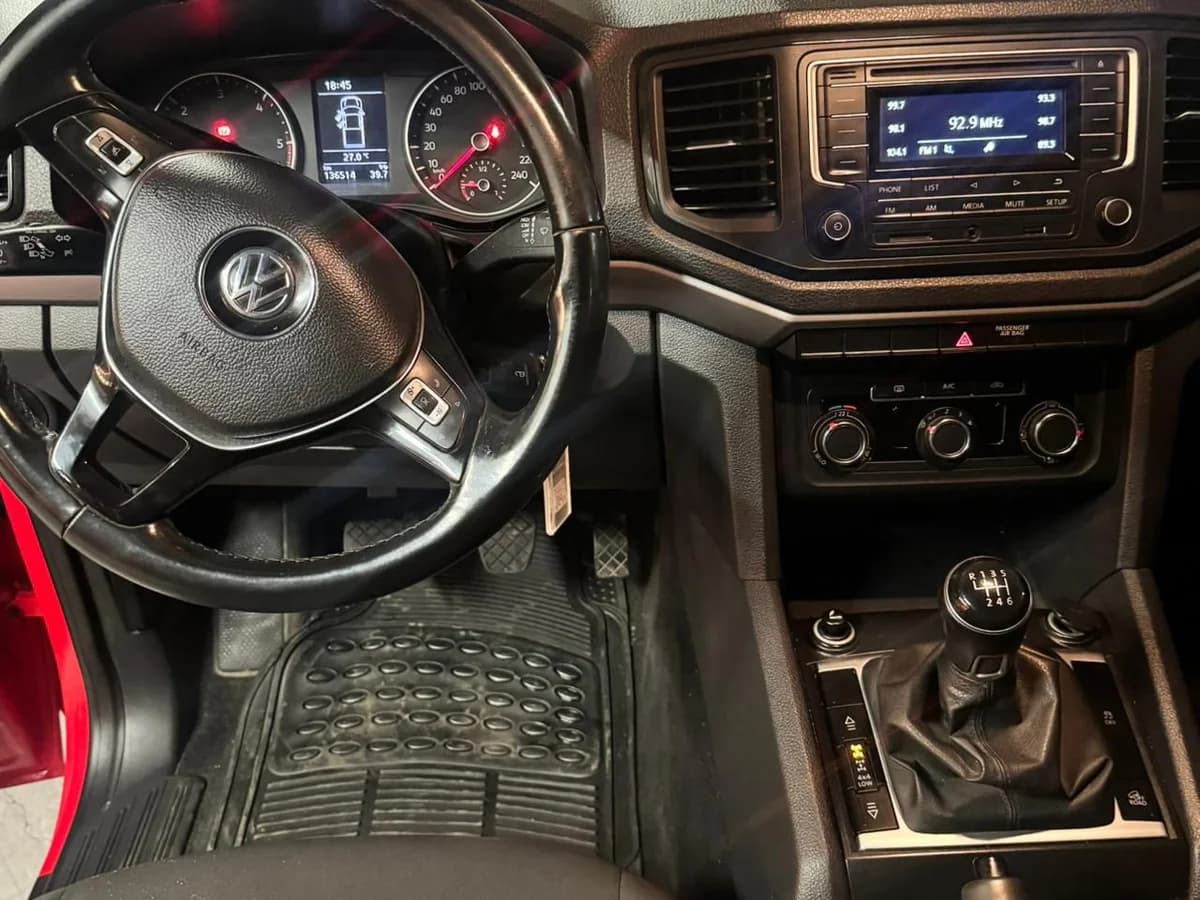 VOLKSWAGEN AMAROK TRENDLINE 2.0 4WD CRD 2021 - Imagen 8
