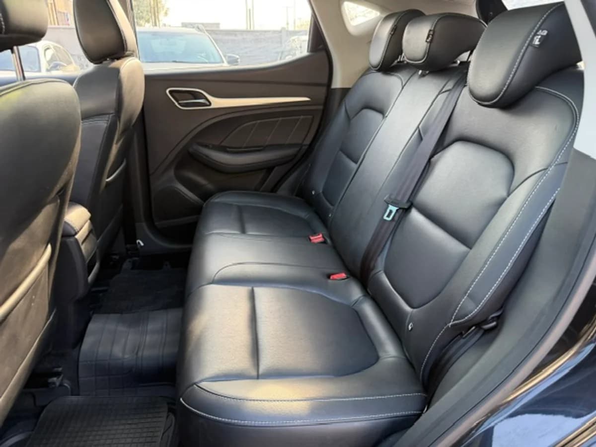 MG ZS 1.5L COM AUT 2023 - Imagen 12