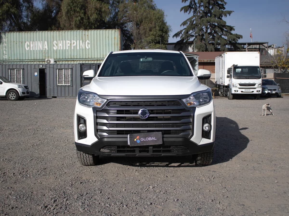 SSANGYONG MUSSO GRAND 2.2 4x2 2023 - Imagen 2