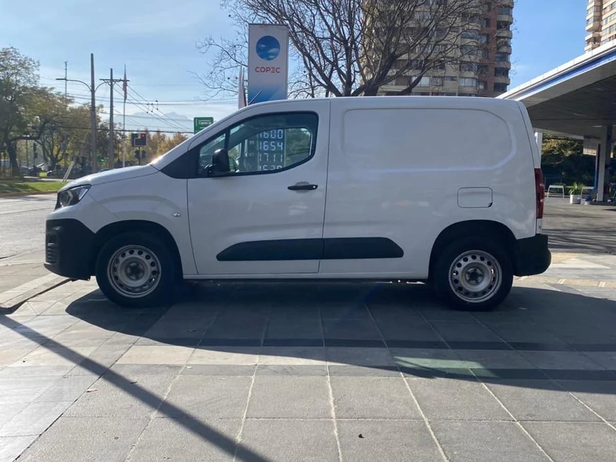 PEUGEOT Partner 6MT 2024 - Imagen 6