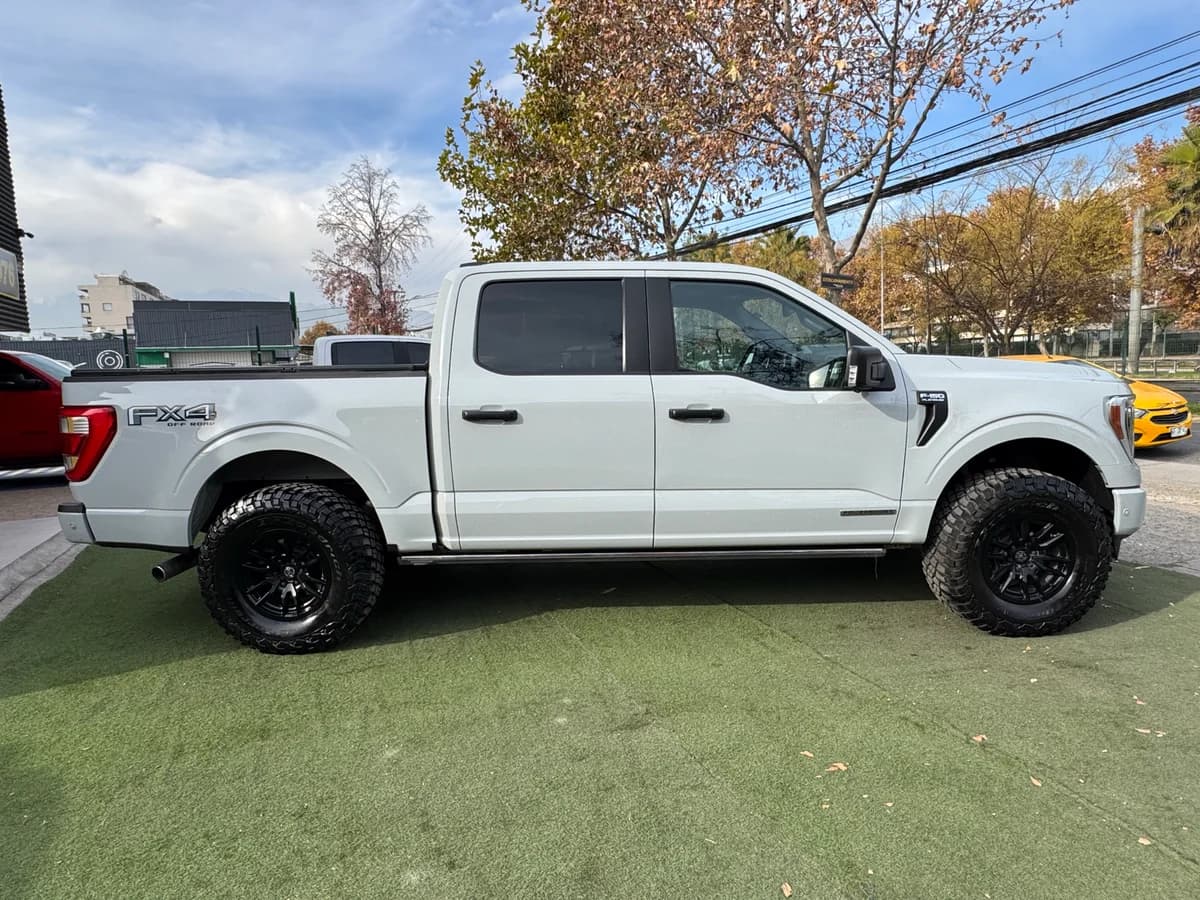 FORD F150 PLATINUM ECOBOOST 3.5 AUT FHEV 2024 - Imagen 8