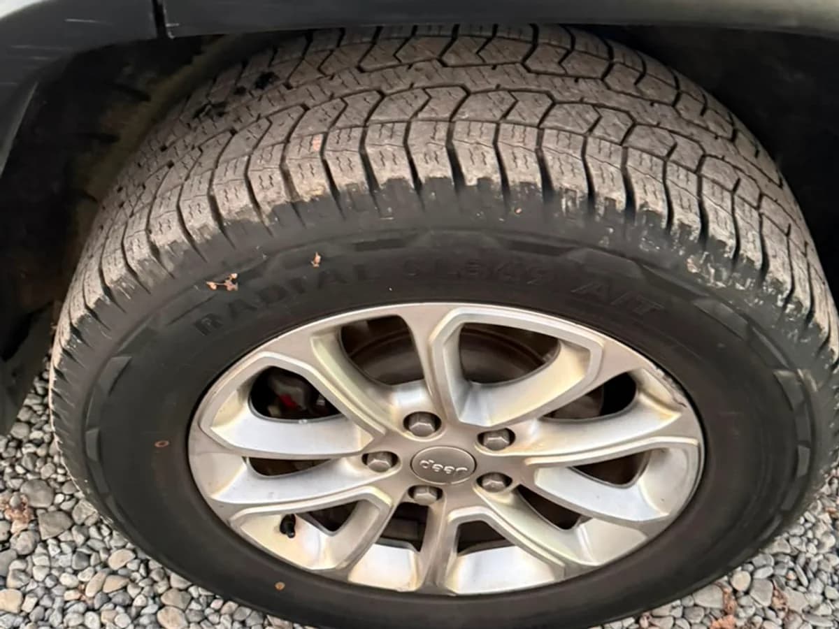 JEEP GRAND CHEROKEE LTD 4X4 3.6 AUT 3.6 2013 - Imagen 14