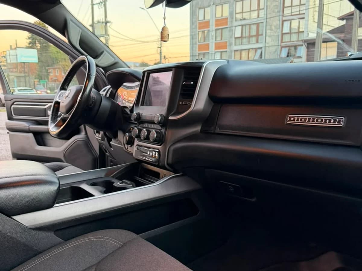 RAM 1500 3.6 3.6 4X4 QUAD CAB DOB. CAB. AT 4P 2020 - Imagen 14