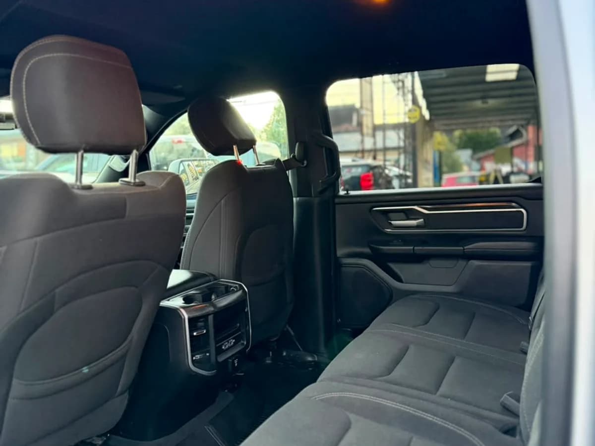 RAM 1500 3.6 3.6 4X4 QUAD CAB DOB. CAB. AT 4P 2020 - Imagen 21