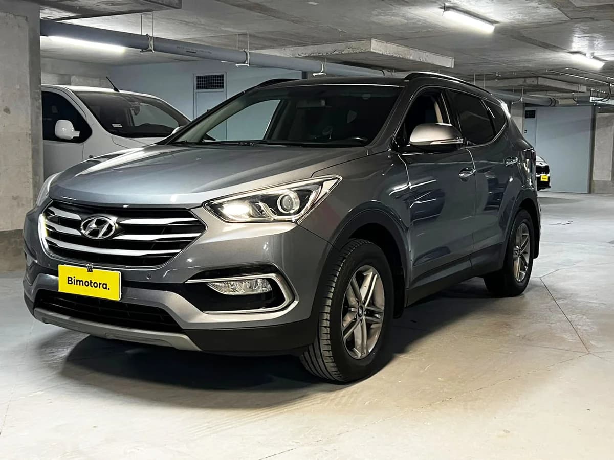 HYUNDAI Santa Fe DIESEL 2.2 MT 2018 - Imagen 1