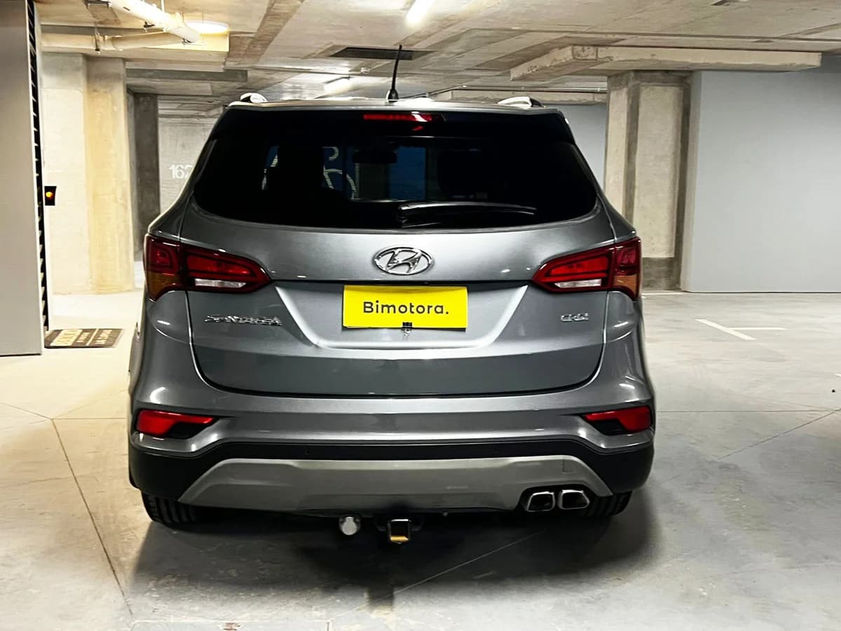 HYUNDAI Santa Fe DIESEL 2.2 MT 2018 - Imagen 5