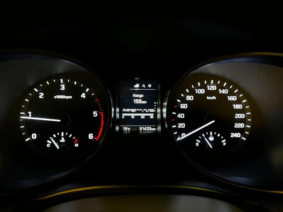 HYUNDAI Santa Fe DIESEL 2.2 MT 2018 - Imagen 12