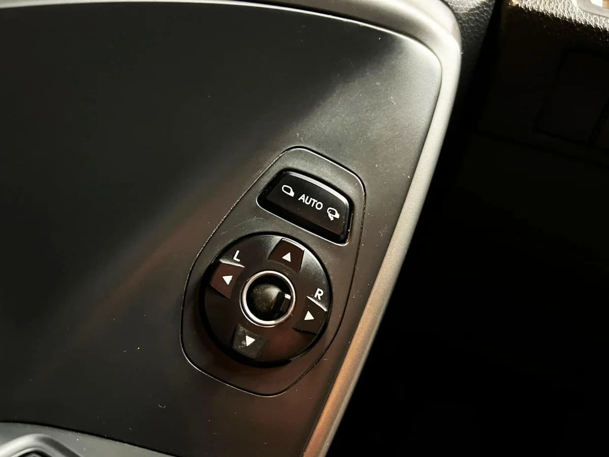 HYUNDAI Santa Fe DIESEL 2.2 MT 2018 - Imagen 18