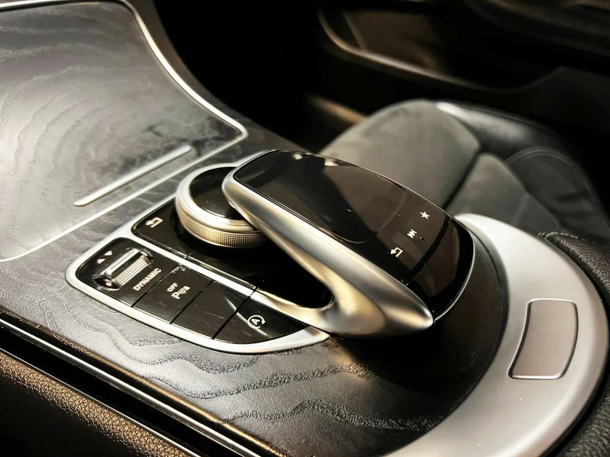MERCEDES BENZ C300 COUPE 2017 - Imagen 17