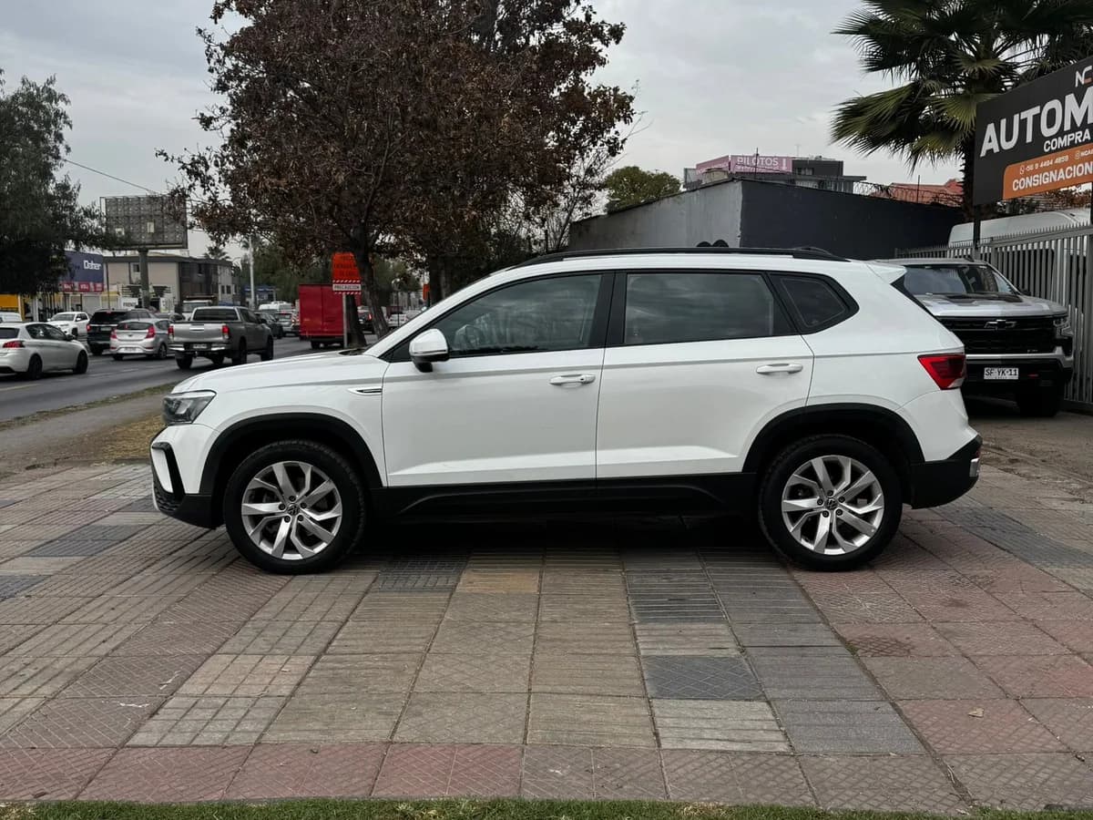 VOLKSWAGEN TAOS TSI 1.4 AT . 2023 - Imagen 5