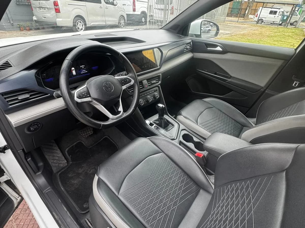 VOLKSWAGEN TAOS TSI 1.4 AT . 2023 - Imagen 10