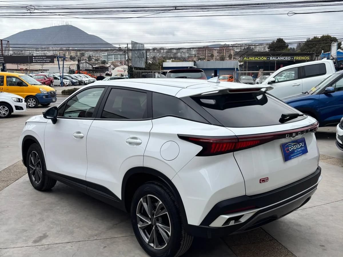 OMODA C5 CVT AT 1.5 AT 2025 - Imagen 4