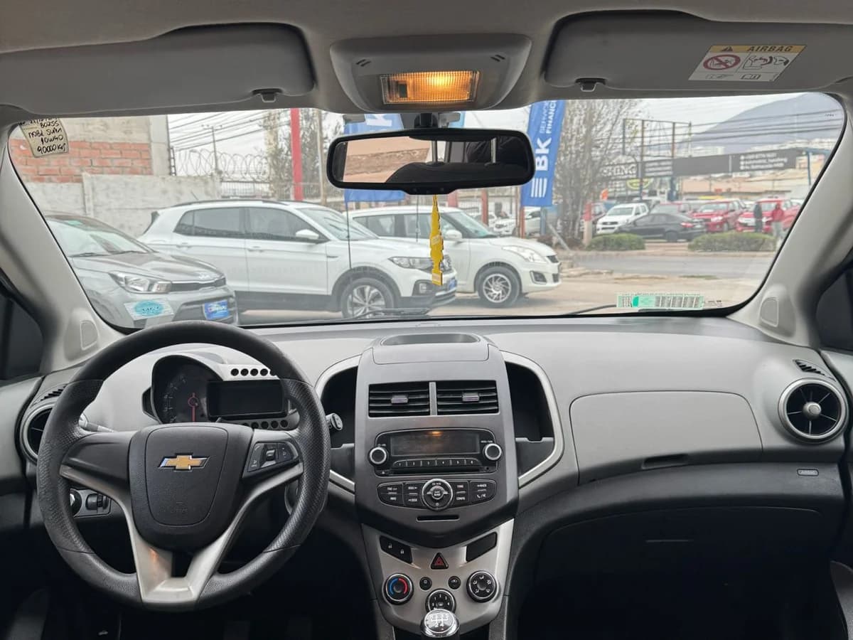 CHEVROLET SONIC LT 1.6 LT 1.6 2014 - Imagen 9