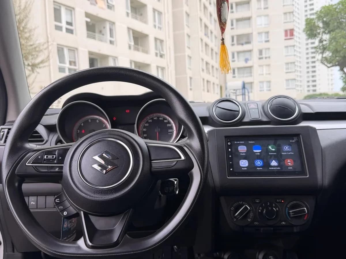 SUZUKI SWIFT GL 1.2 2023 - Imagen 5