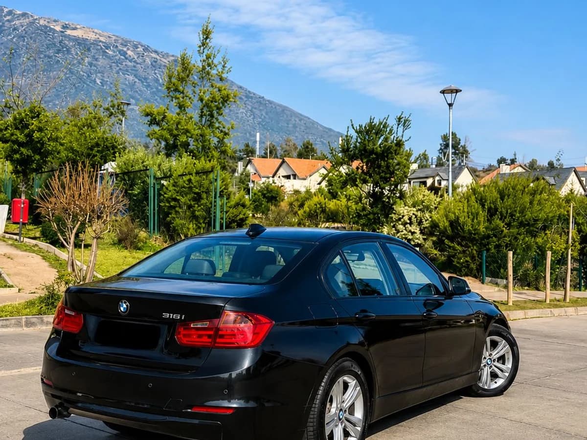 BMW 316I LUXURY 1.6 AUT SPORT 1.6 2014 - Imagen 3