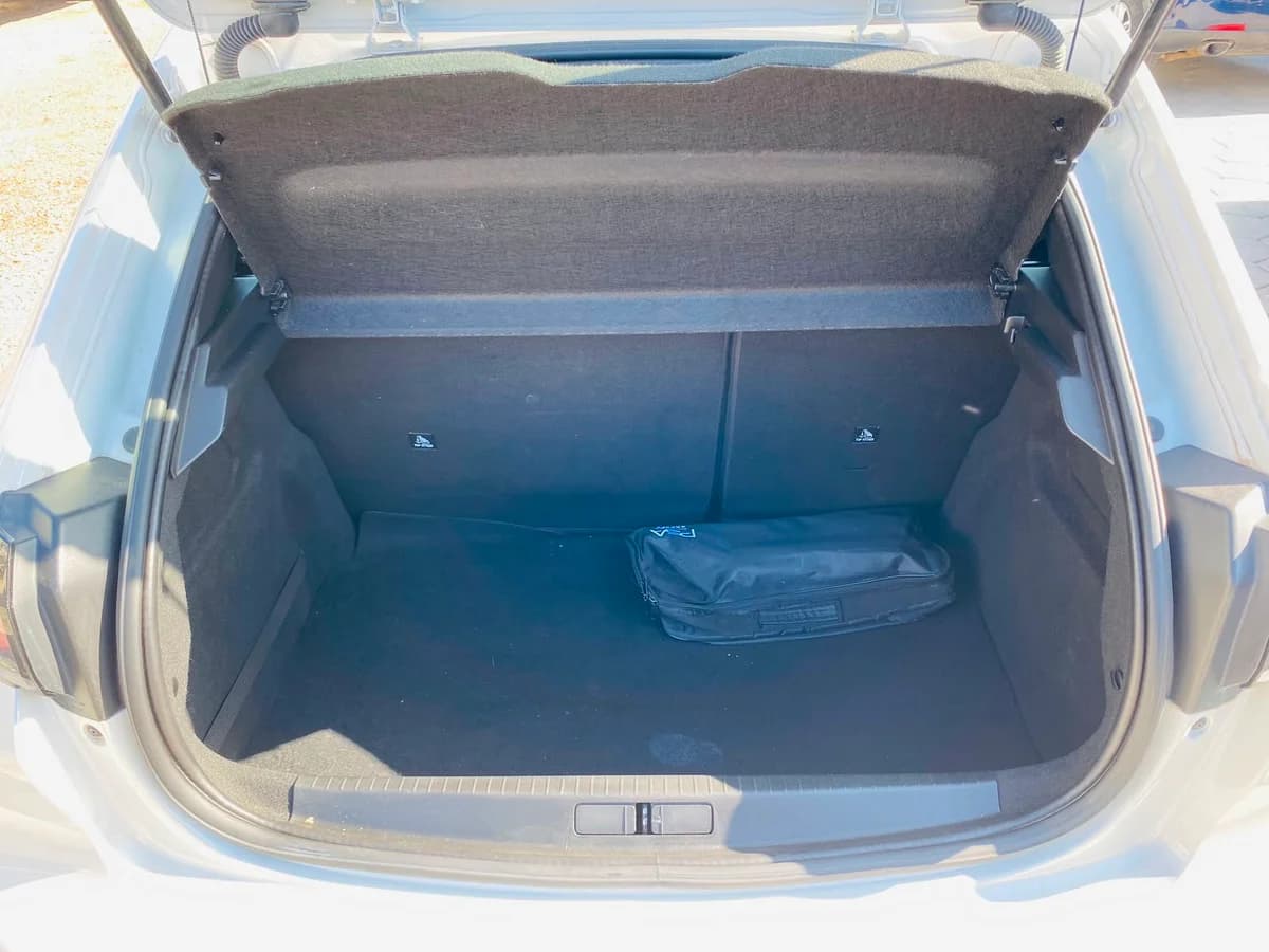 PEUGEOT 208 PURETECH 75 1.2 MEC 2021 - Imagen 10
