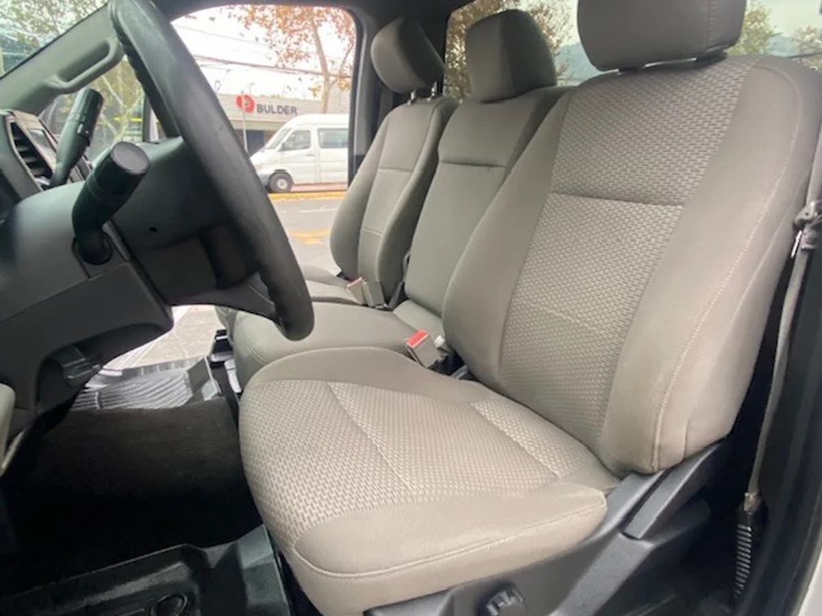 FORD F-150 XLT 3.3 Aut 2018 - Imagen 16