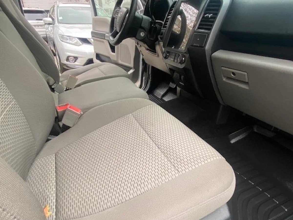 FORD F-150 XLT 3.3 Aut 2018 - Imagen 19