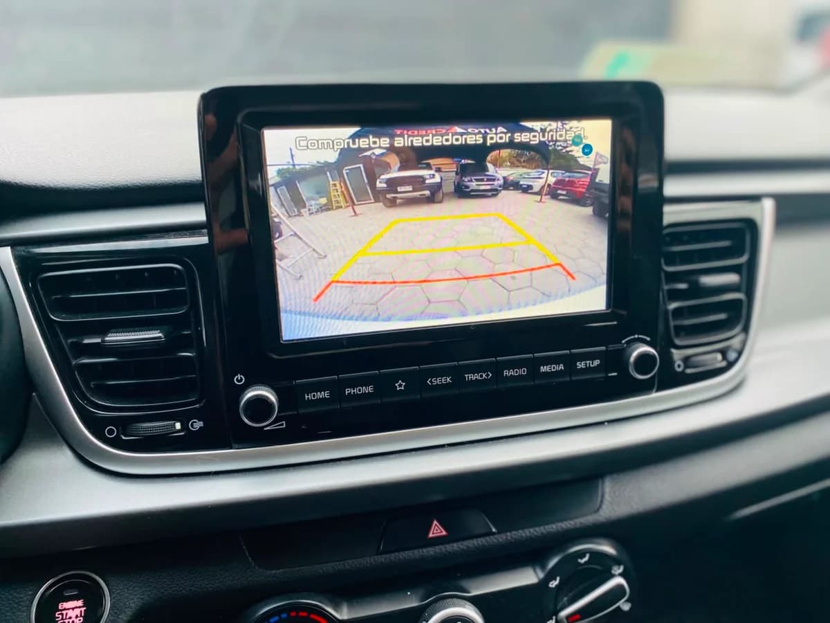 KIA RIO 4 1.4 GMT 2022 - Imagen 6